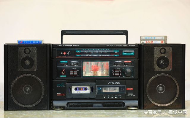 1983年最著名的燕舞收录机广告和燕舞小子